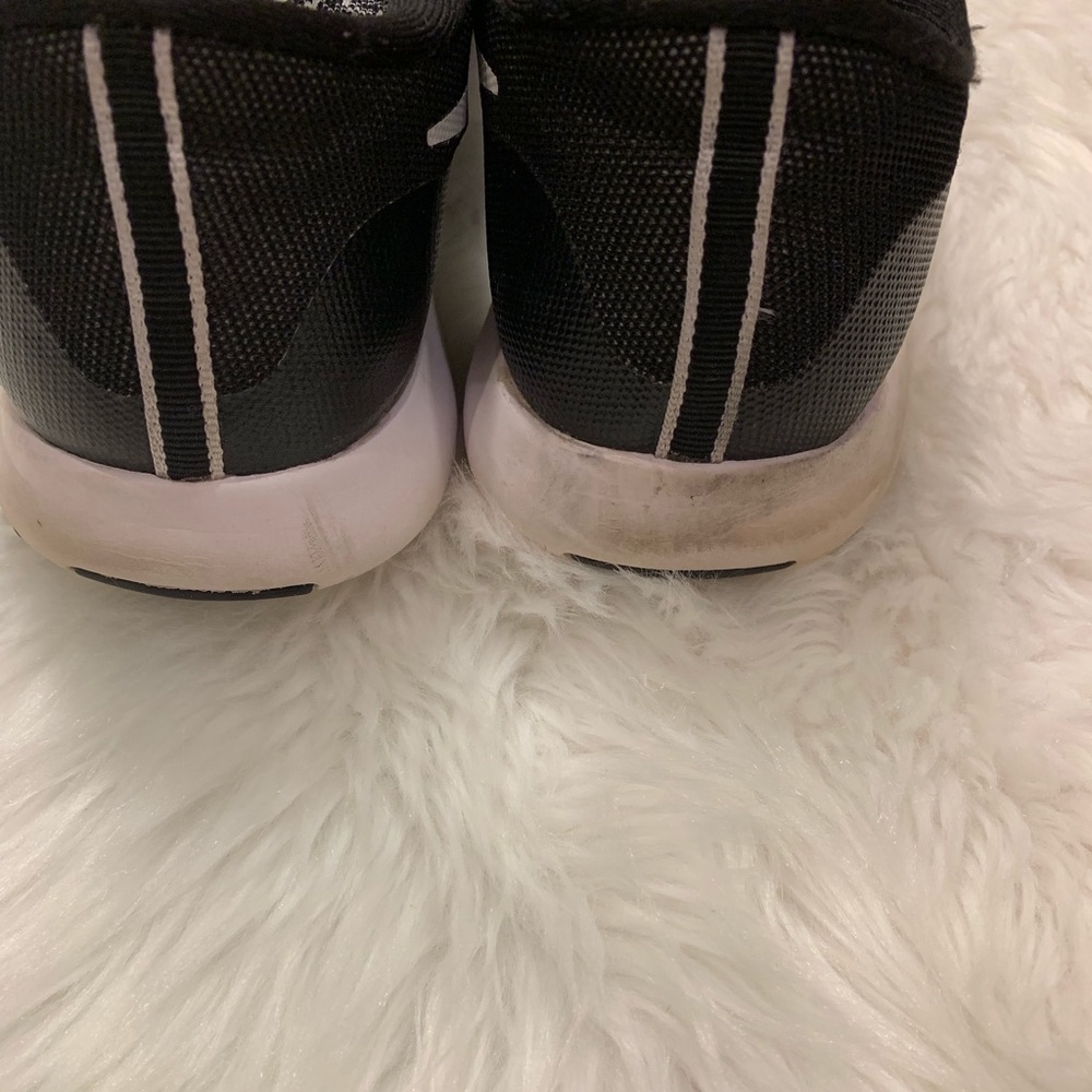 Shoes - Picture 3 of 5